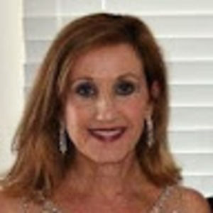 Meet your Posher, Stella